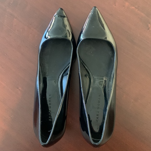 Zara, patent kitten heel, size 8.5 - Picture 2 of 3